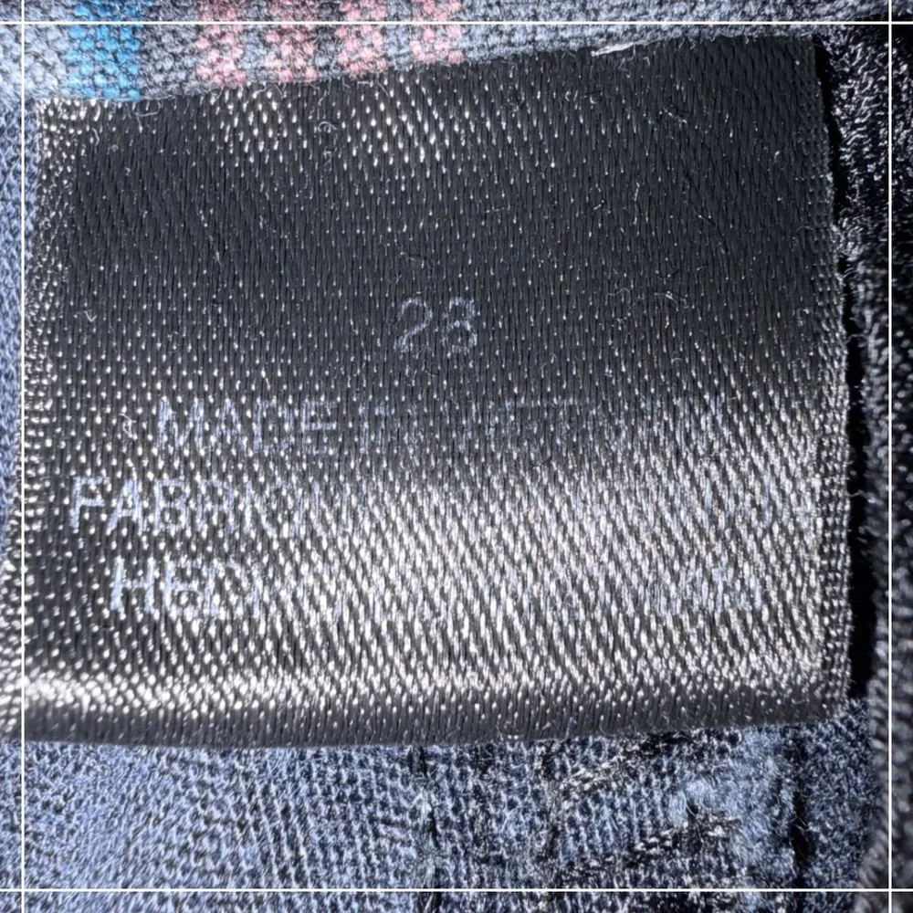 Quiksilver flat front